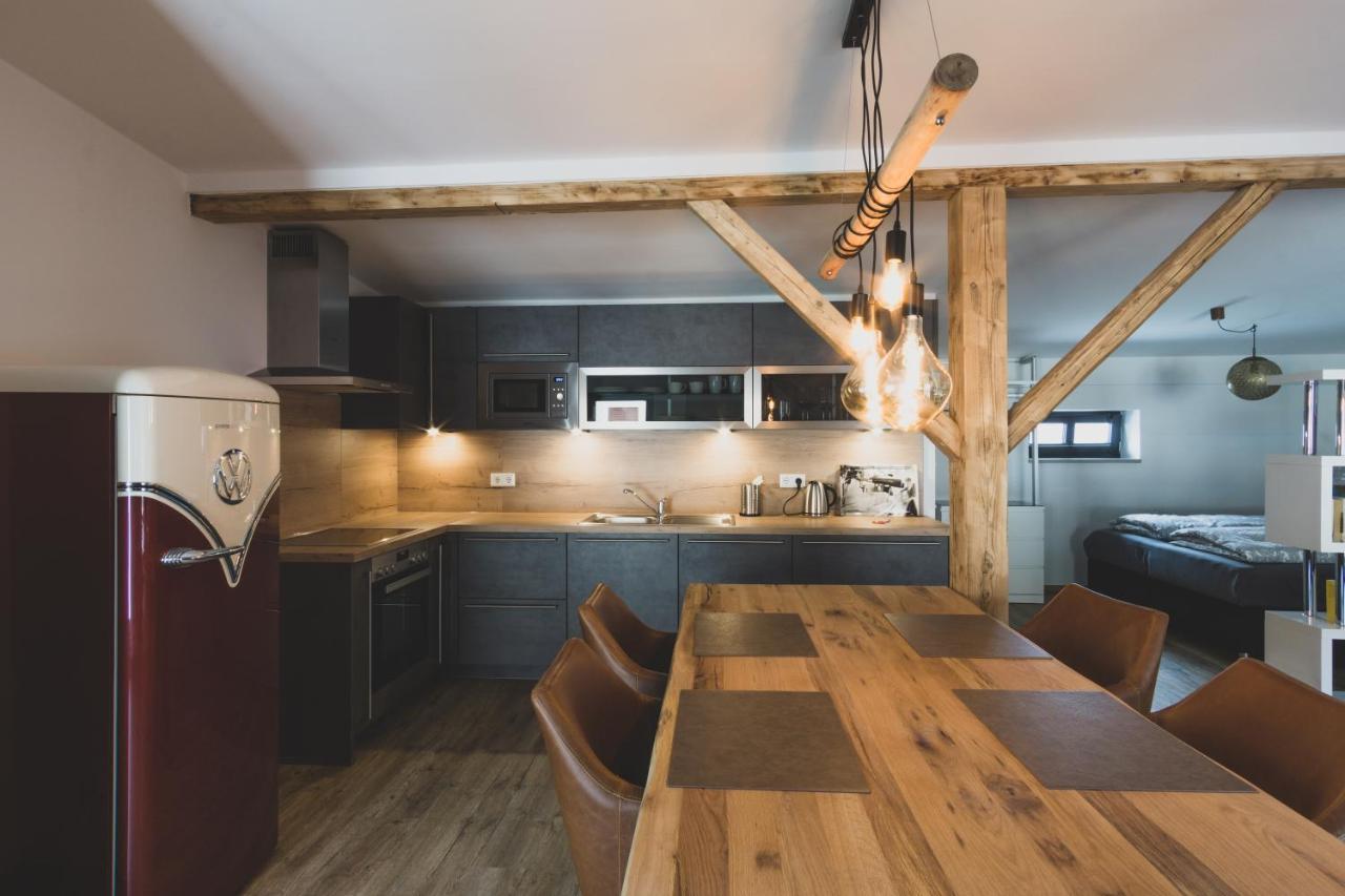 Modernes Loft vor den Toren des Chiemgaus Tacherting Buitenkant foto